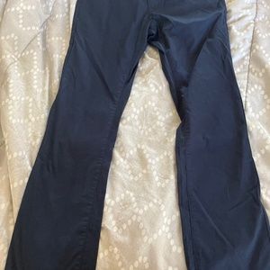 Youth Levi’s pants